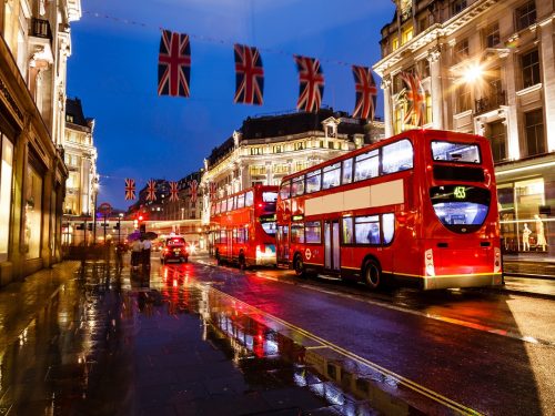 Kerstshoppen in Londen sfeer met lichtjes